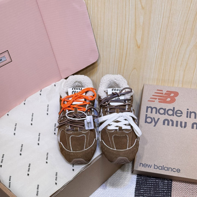 Miu Miu Casual Shoes